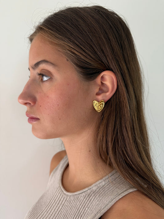 1975 Collection Small Gold Heart Stud Earrings