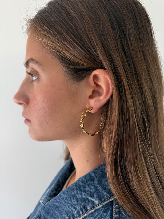 1975 Collection Gold Mariner Link Hoops