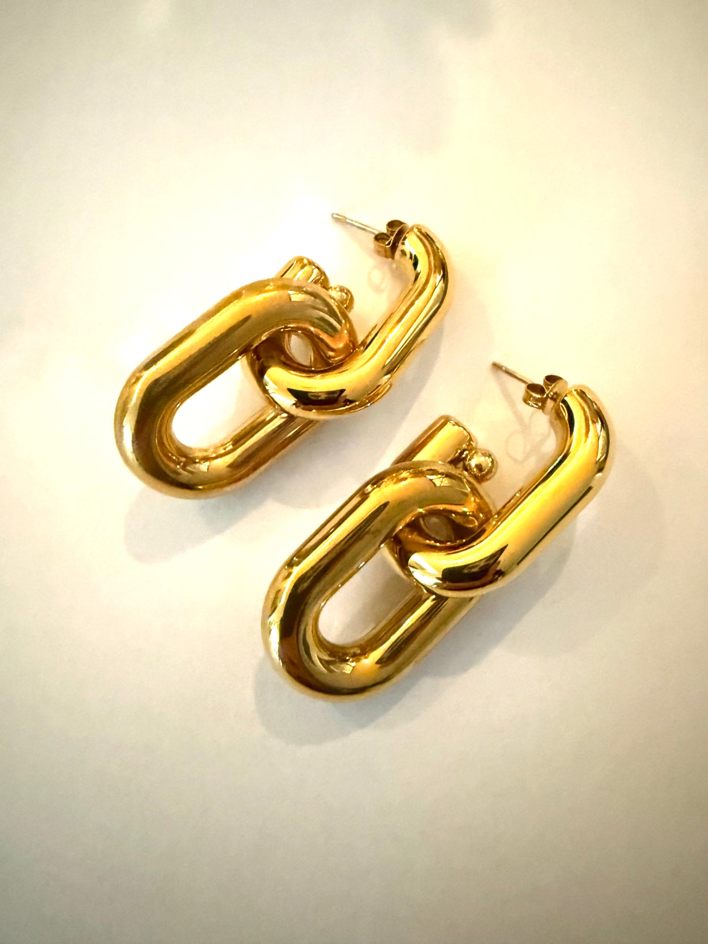 1975 Collection Gold Chunky Chain-Link Earrings