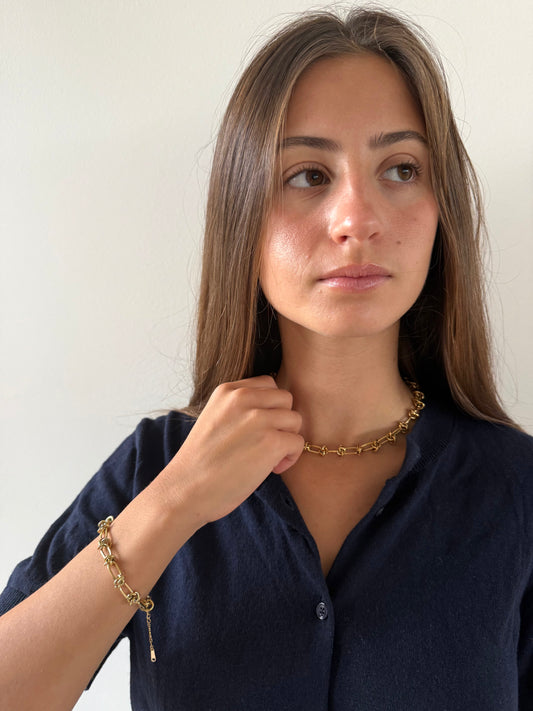 1975 Collection Gold Knot Link Necklace