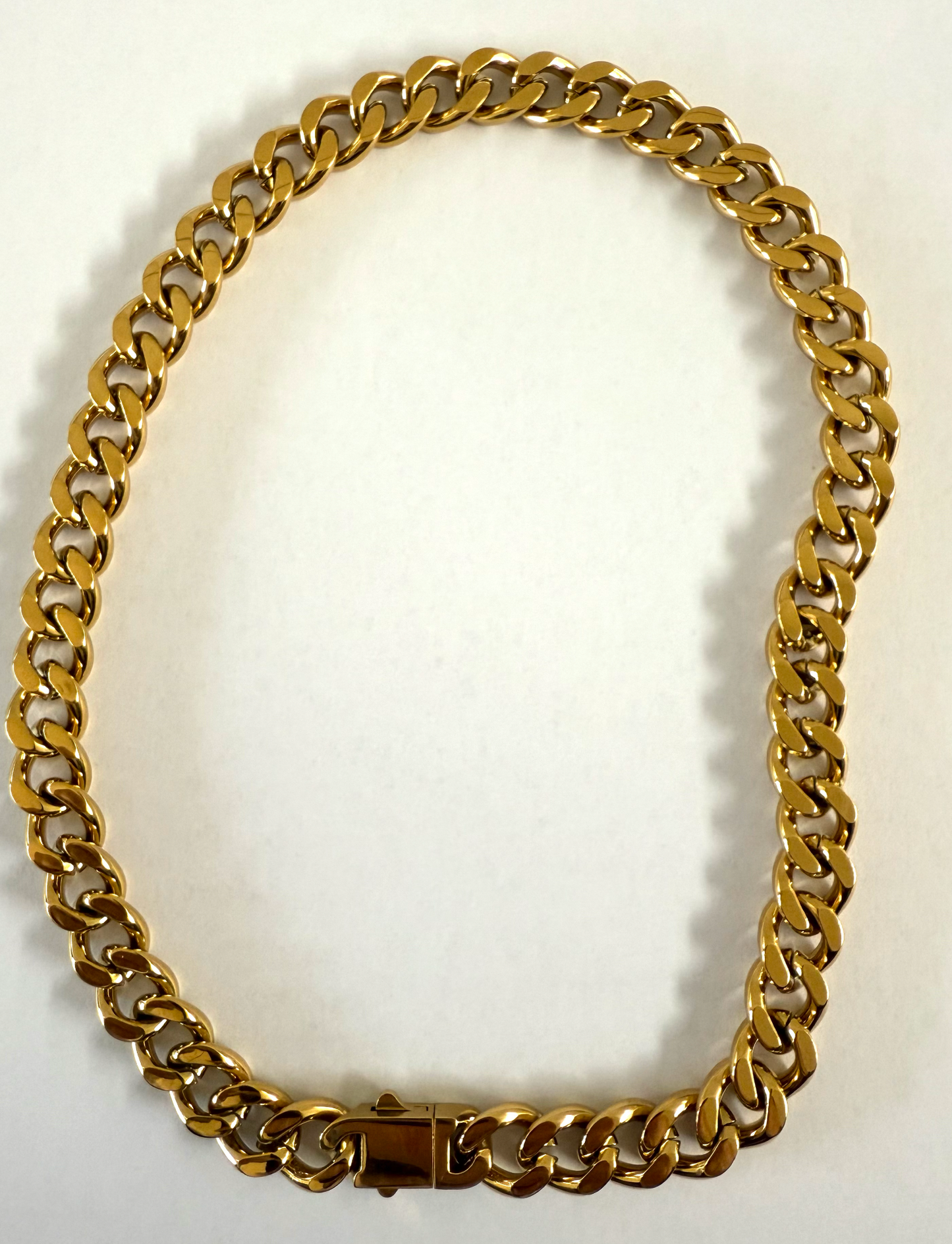 1975 Collection Thin Classic Gold Necklace